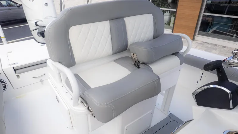 Slide: The Image of Everglades 253 Center Console 2026 - 26