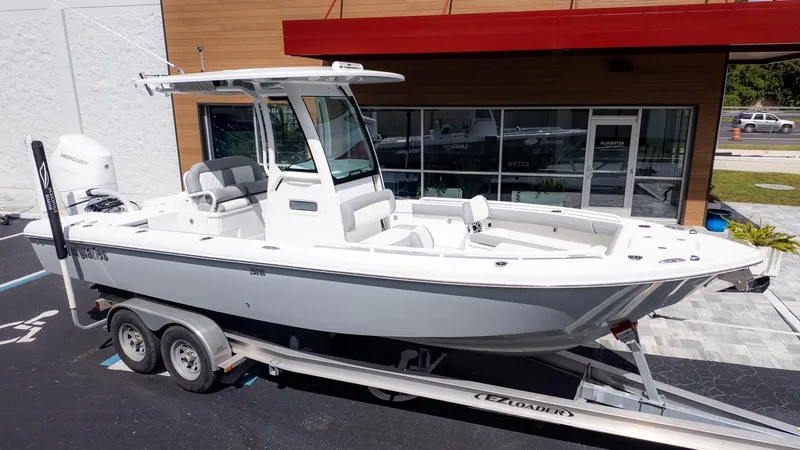 Slide: The Image of Everglades 253 Center Console 2026 - 3