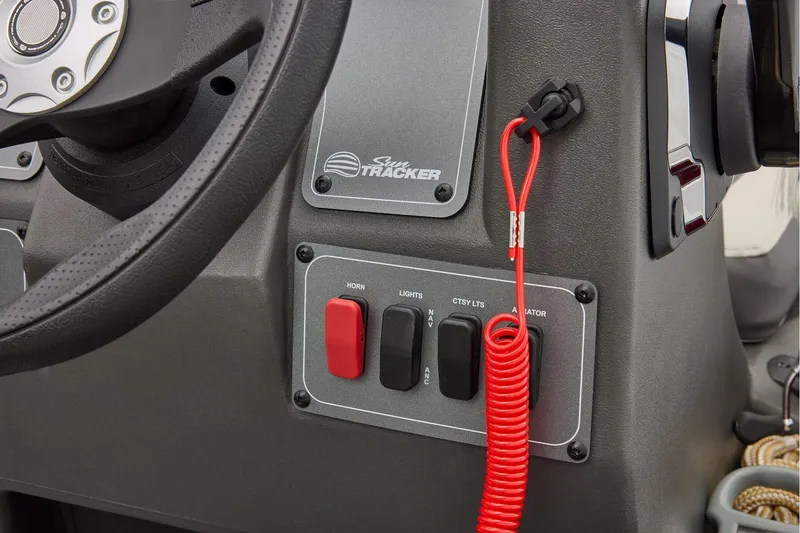 Slide: The Image of Sun Tracker Bass Buggy 16 XL Select 2026 - 48