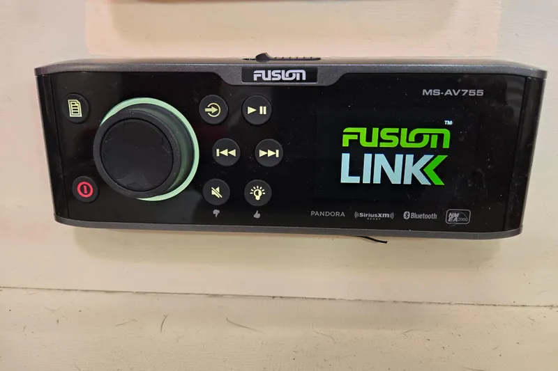 Slide: The Image of Fusion MS-AV755 stereo system with Fusion Link, Bluetooth, and SiriusXM compatibility. - 14