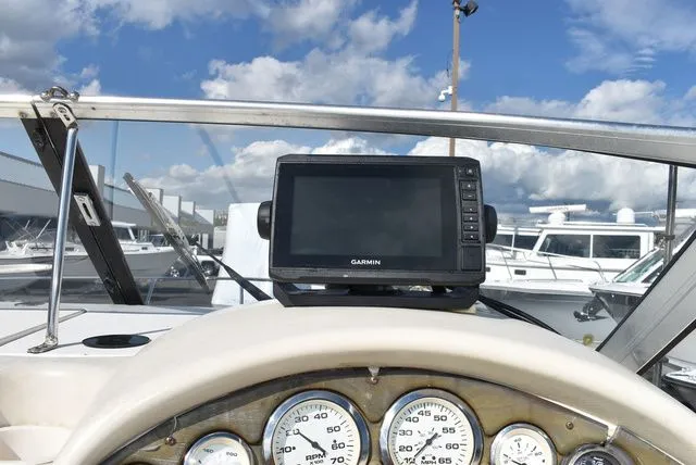 Slide: The Image of Stingray 240 CS 2002 - 56