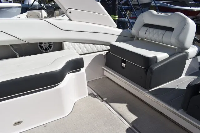 Slide: The Image of Regal LX4 2021 - 50