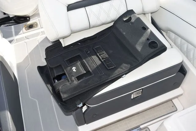 Slide: The Image of Regal LX4 2021 - 64