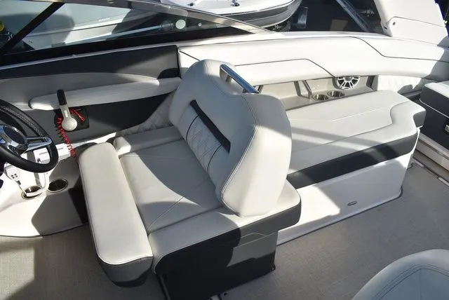 Slide: The Image of Regal LX4 2021 - 83