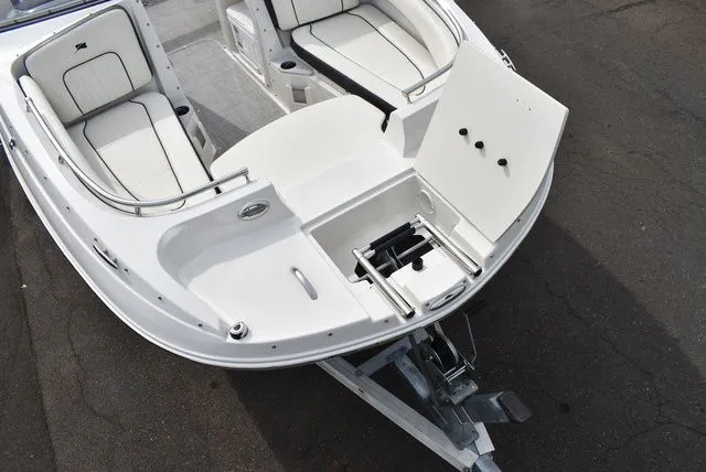 Slide: The Image of Stingray 201 DS 2020 - 14