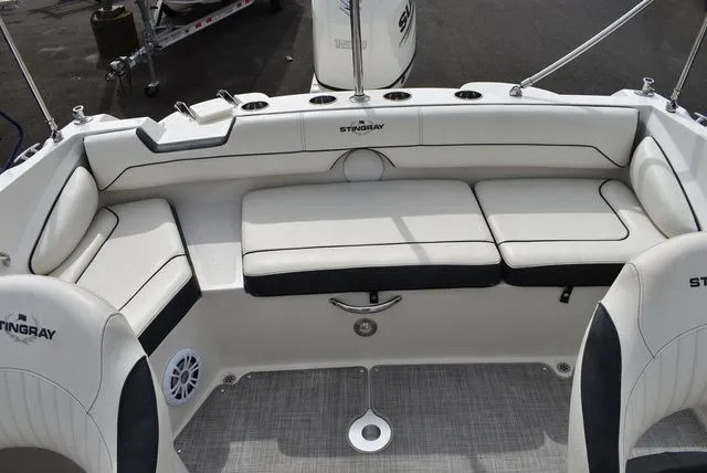 Slide: The Image of Stingray 201 DS 2020 - 29