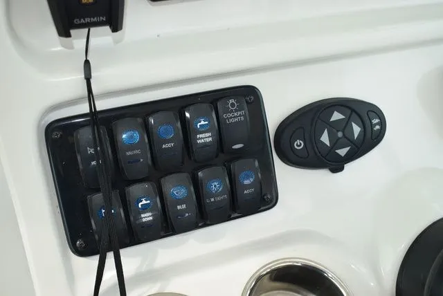 Slide: The Image of Sailfish 320 EXP WAC 2017 - 32