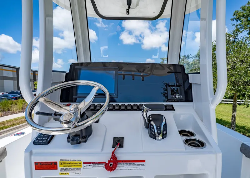 Slide: The Image of Sea Hunt BX 25 FS 2026 - 19