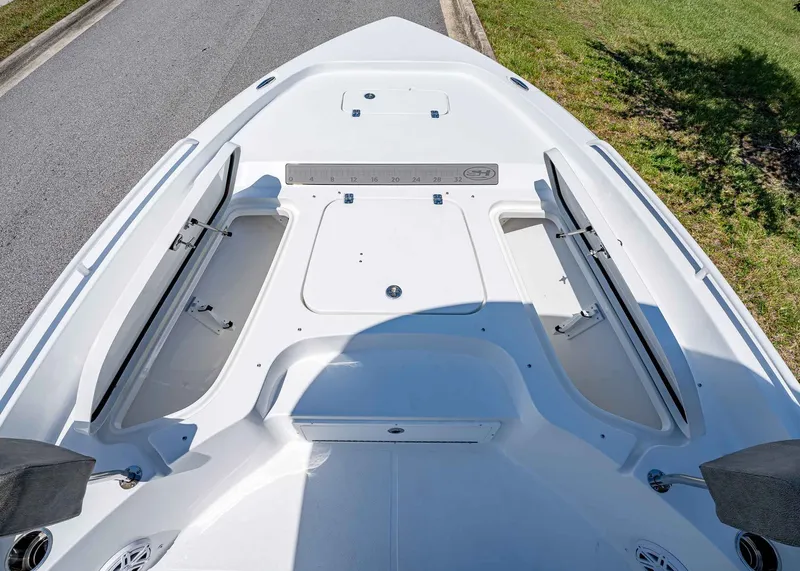 Slide: The Image of Sea Hunt BX 25 FS 2026 - 35