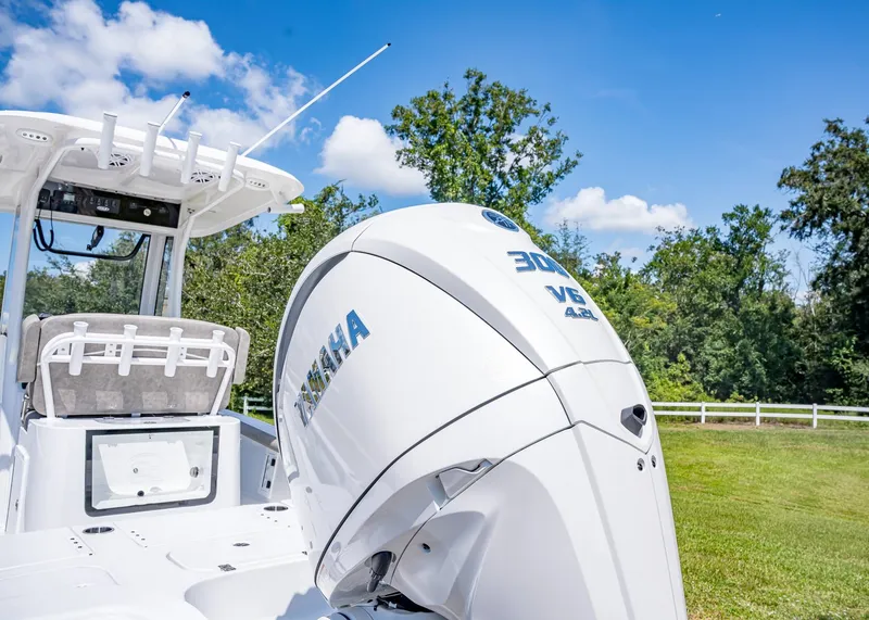 Slide: The Image of Sea Hunt BX 25 FS 2026 - 6