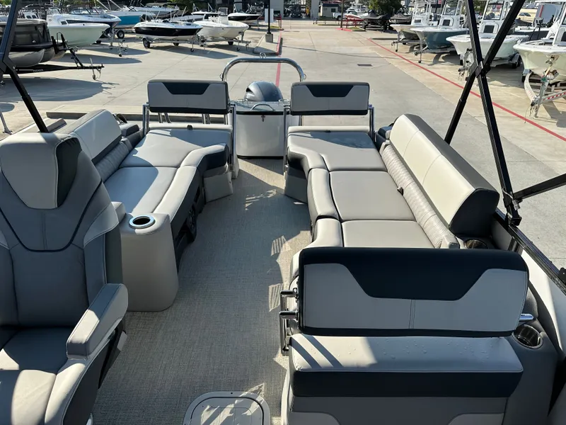 Slide: The Image of Avalon LSZ QLS23T 2025 - 25