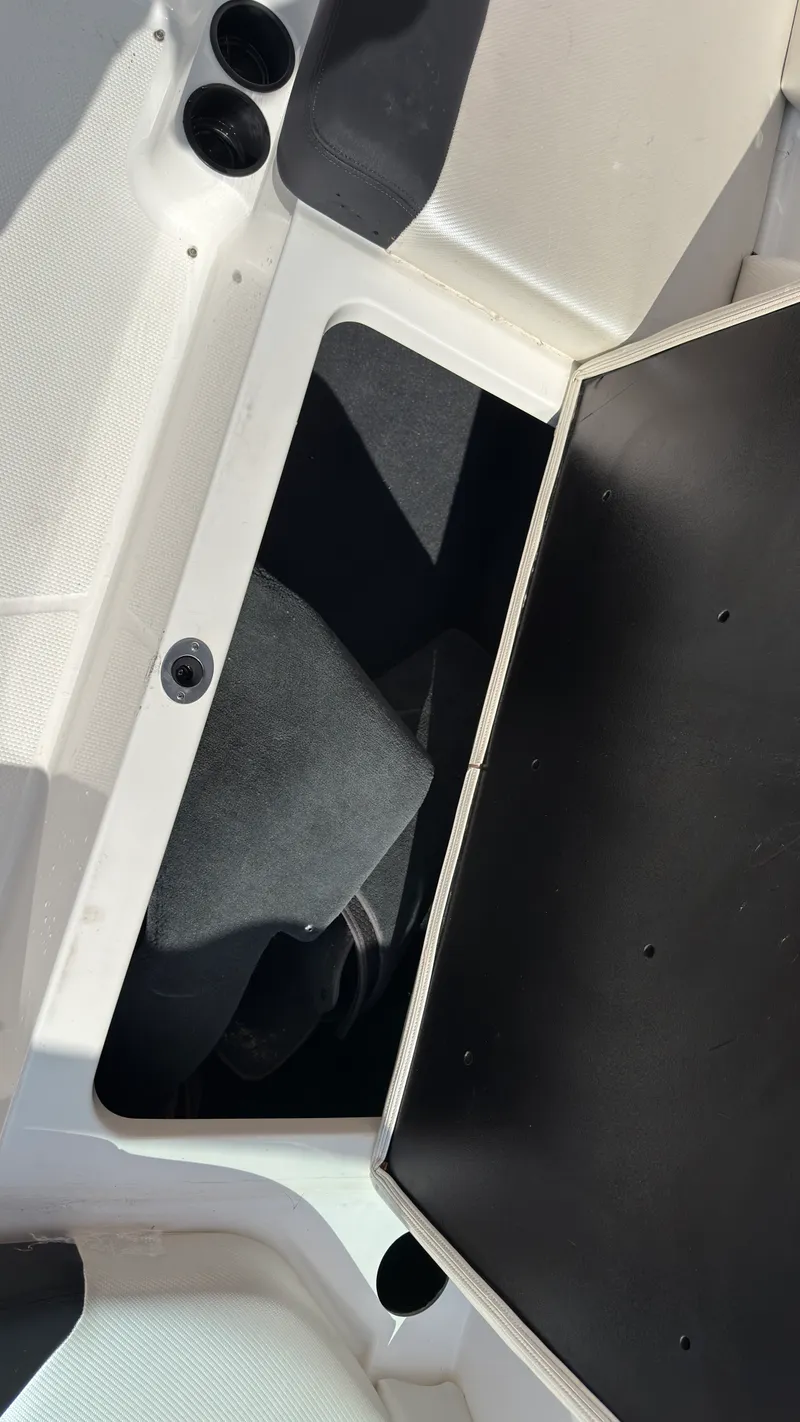 Slide: The Image of Mastercraft NXT 22 2016 - 18