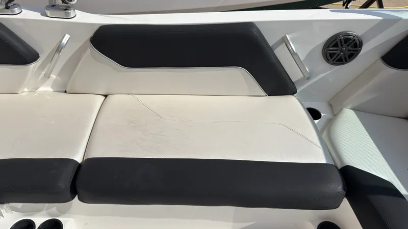 Slide: The Image of Mastercraft NXT 22 2016 - 15