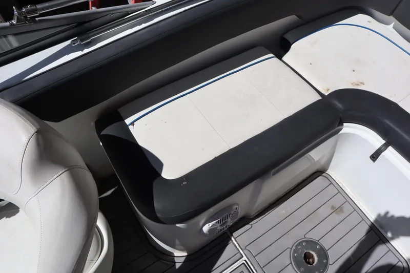 Slide: The Image of 2014 Caravelle 19 EBo Bowrider interior seating and flooring detail. - 15