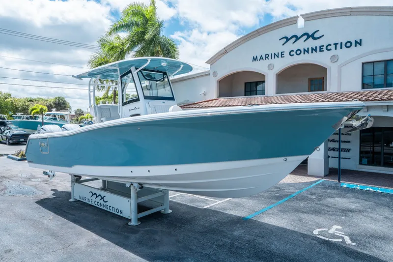 Slide: The Image of Sea Hunt Gamefish 30 Forward Seating 2026 - 8