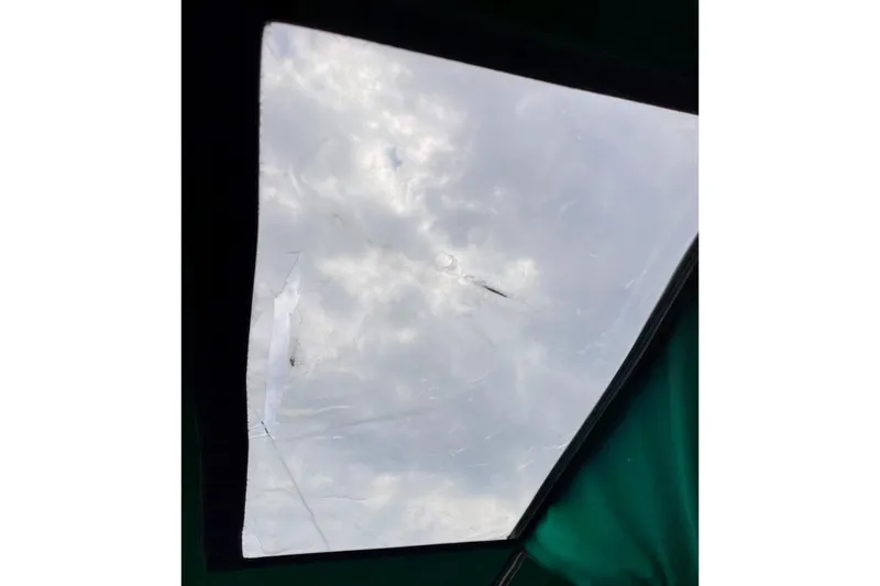 Slide: The Image of Beneteau Oceanis Clipper 423 sailboat docked in a marina, 2006 model. - 40