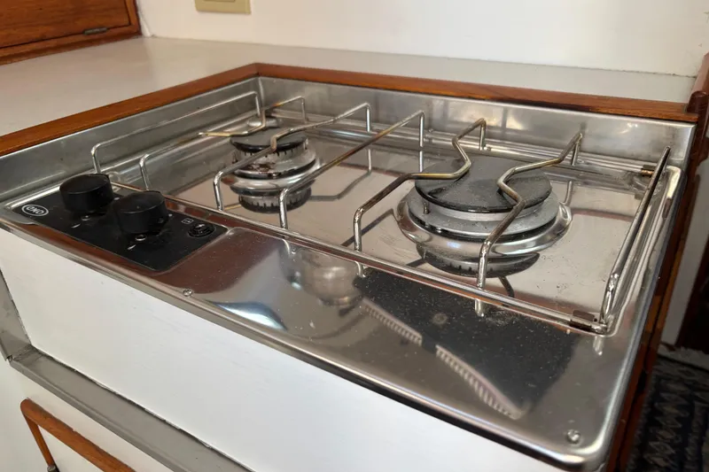 Slide: The Image of Stainless steel stove with two burners on a 1985 Jarvis Newman 36 boat. - 27