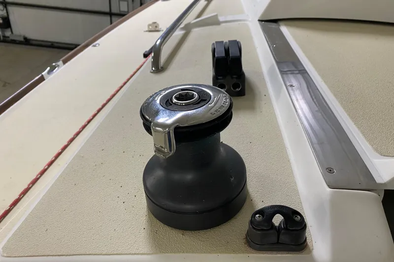 Slide: The Image of 2014 J Boats J/100 deck with winch and cleat details. - 20