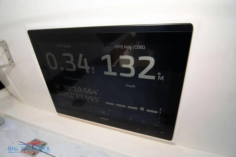 Slide: The Image of Display screen on 2022 Scout 350 LXZ showing GPS speed and heading. - 29