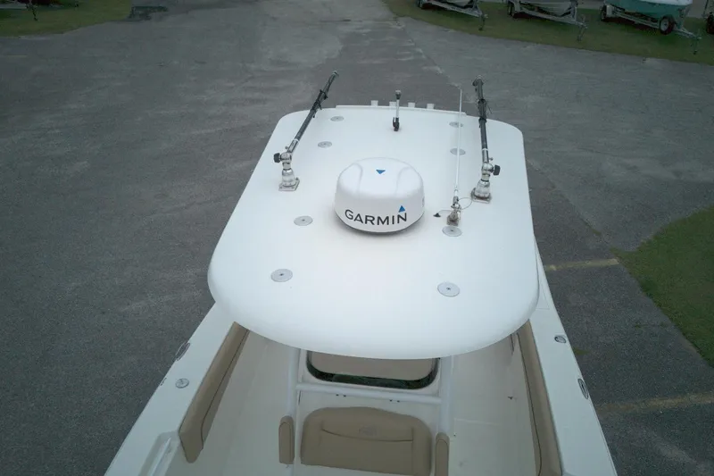 Slide: The Image of 2019 NauticStar 28 XS boat with Garmin radar on top deck. - 13