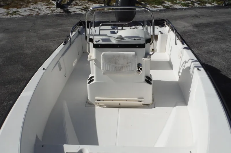 Slide: The Image of 2007 Boston Whaler 180 Dauntless boat interior with console and seating. - 11