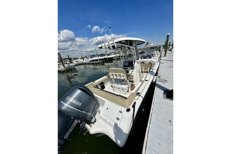 The Image of Tidewater 232 SS 2023 - 1