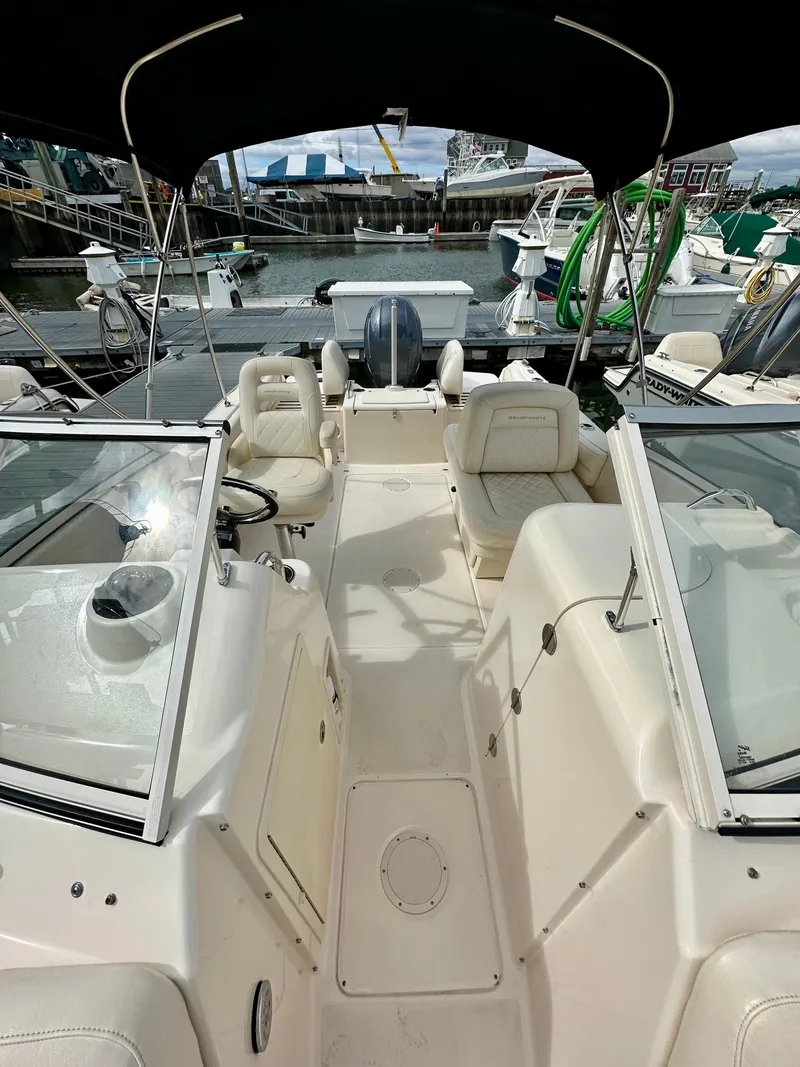 Slide: The Image of Grady-White Freedom 215 2023 - 4