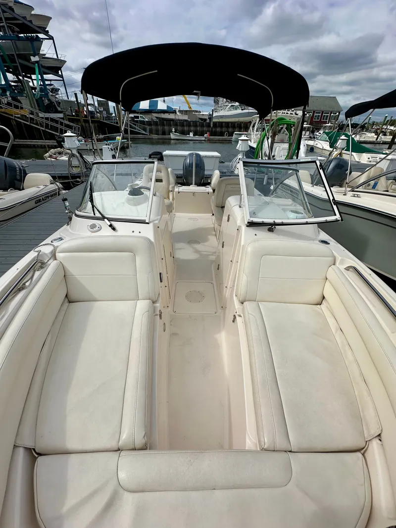 Slide: The Image of Grady-White Freedom 215 2023 - 5