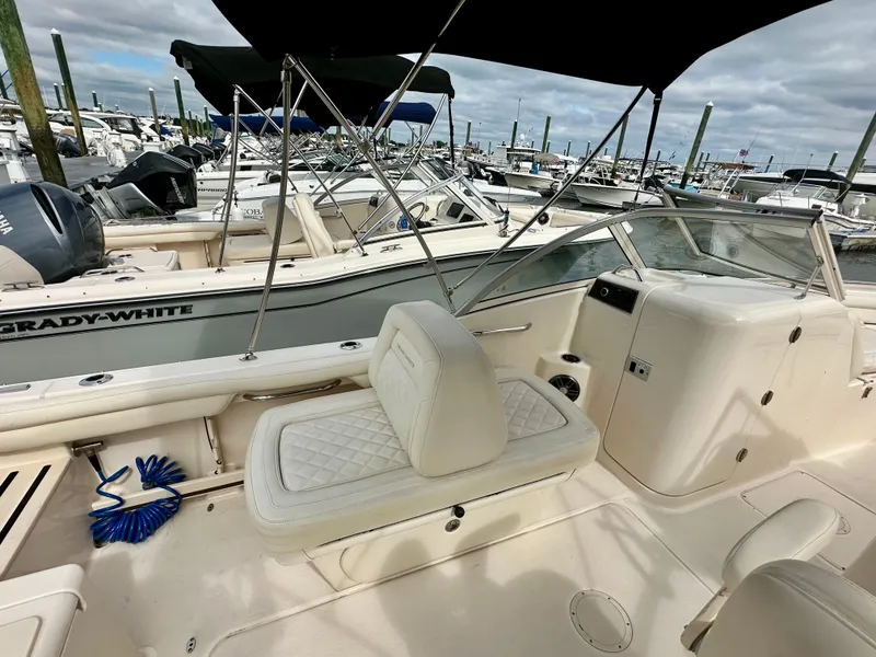 Slide: The Image of Grady-White Freedom 215 2023 - 9