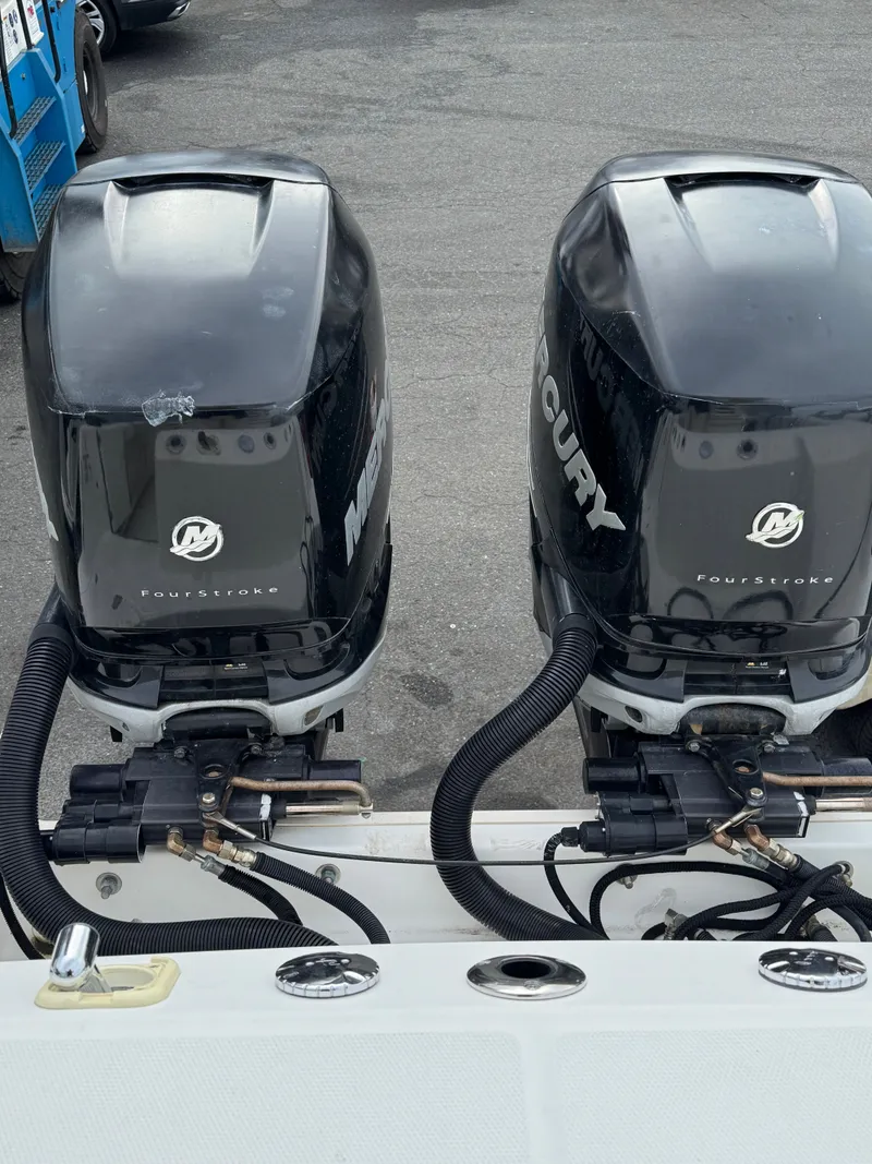 Slide: The Image of Boston Whaler 280 Outrage 2014 - 17