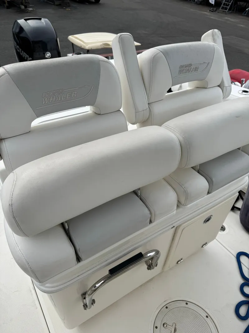 Slide: The Image of Boston Whaler 280 Outrage 2014 - 18