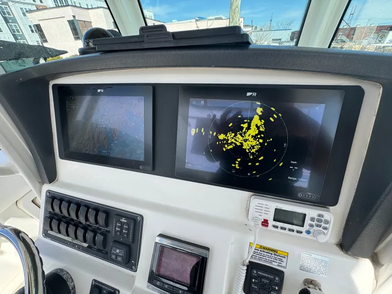 Slide: The Image of Boston Whaler 280 Outrage 2014 - 23