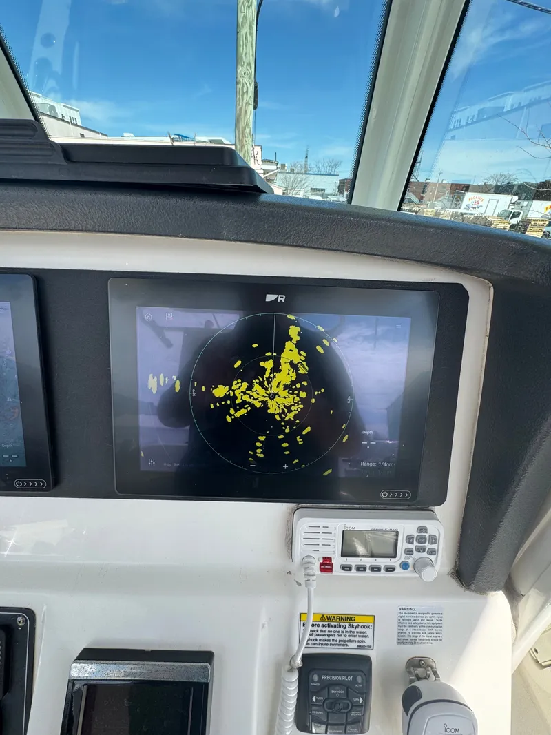 Slide: The Image of Boston Whaler 280 Outrage 2014 - 24