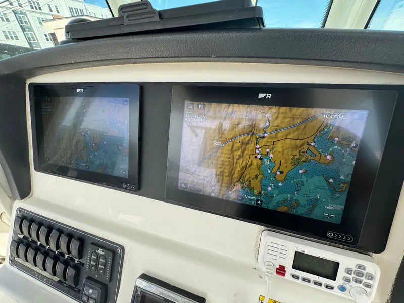 Slide: The Image of Boston Whaler 280 Outrage 2014 - 25