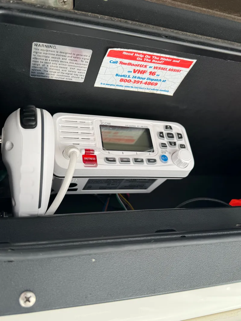 Slide: The Image of Boston Whaler 280 Outrage 2014 - 32