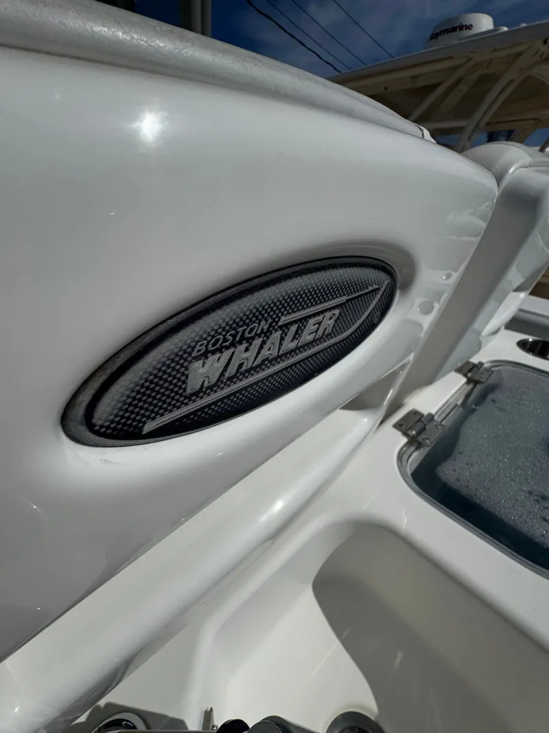 Slide: The Image of Boston Whaler 280 Outrage 2014 - 35