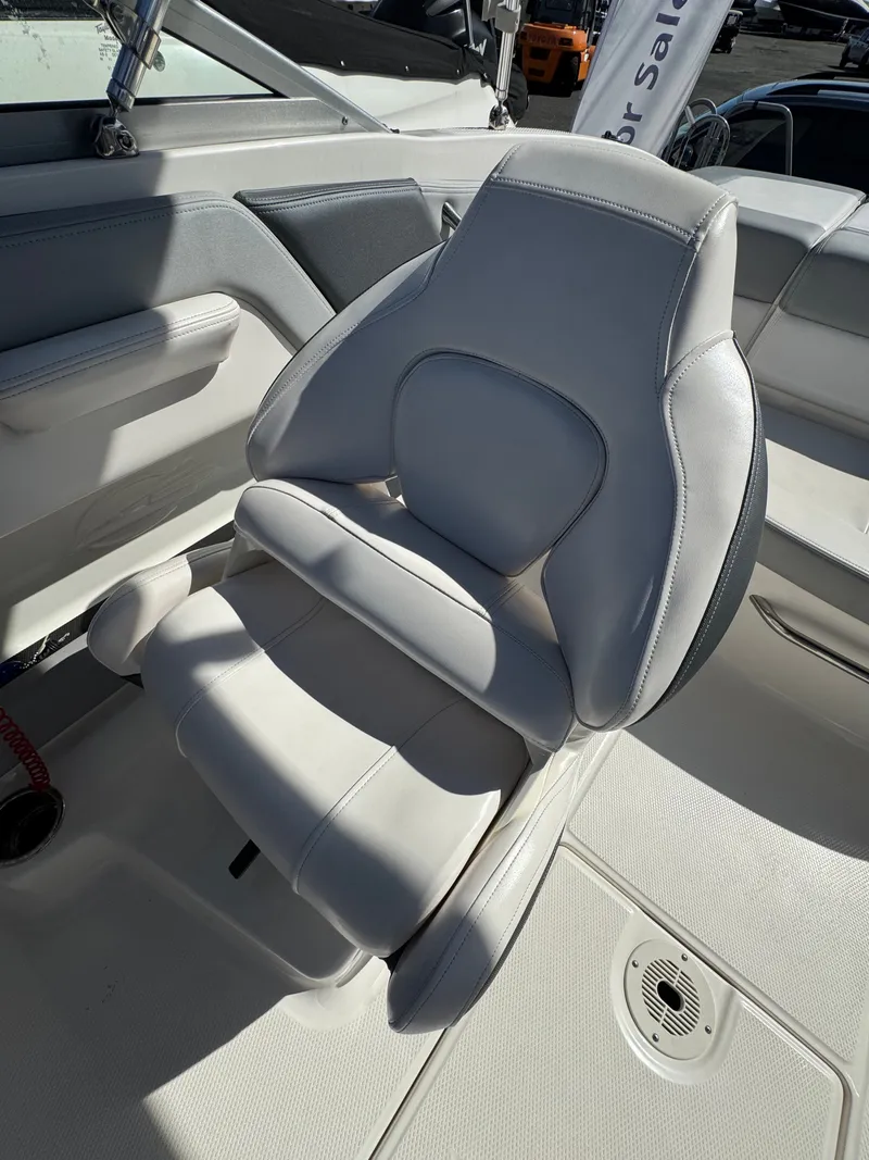 Slide: The Image of Chaparral 21 SSi OB 2021 - 18