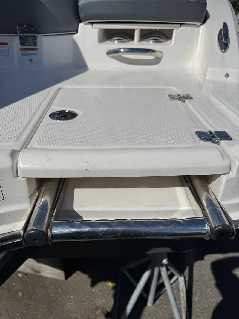 Slide: The Image of Chaparral 21 SSi OB 2021 - 32