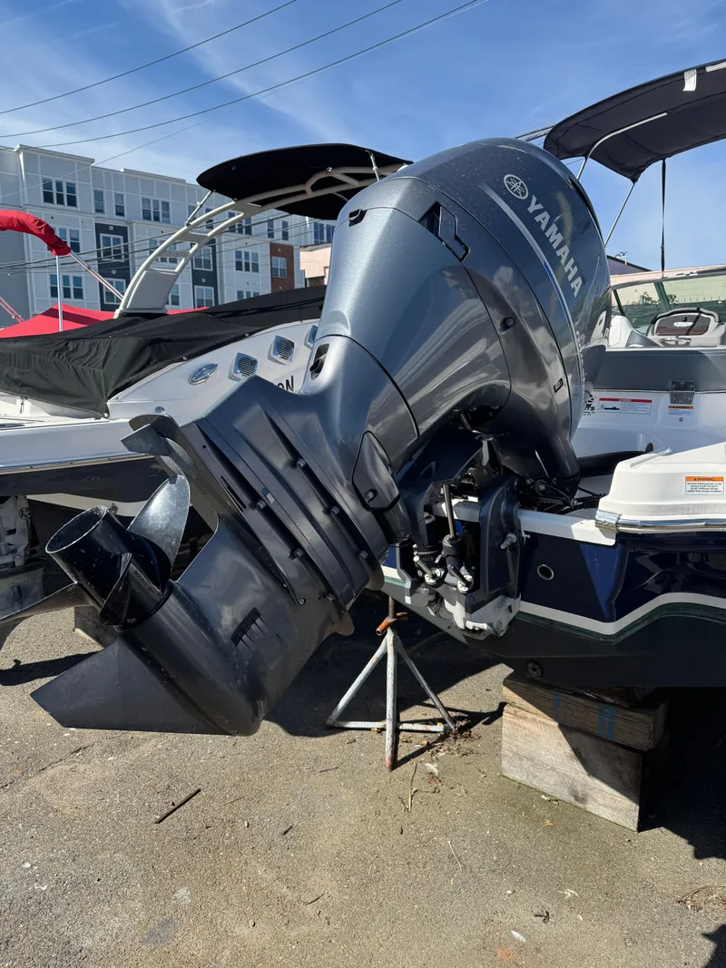 Slide: The Image of Chaparral 21 SSi OB 2021 - 33