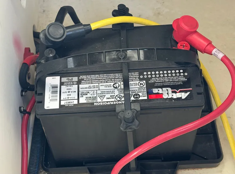 Slide: The Image of Chaparral 21 SSi OB 2021 - 36