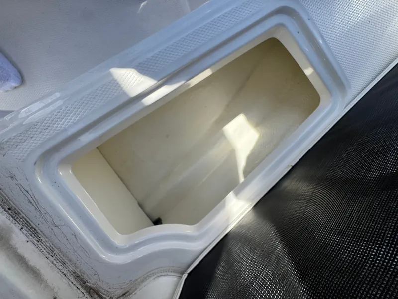 Slide: The Image of Chaparral 21 SSi OB 2021 - 9