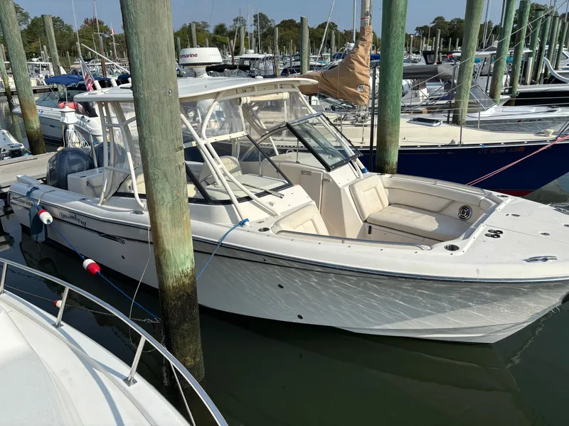 Slide: The Image of Grady-White Freedom 285 2015 - 20