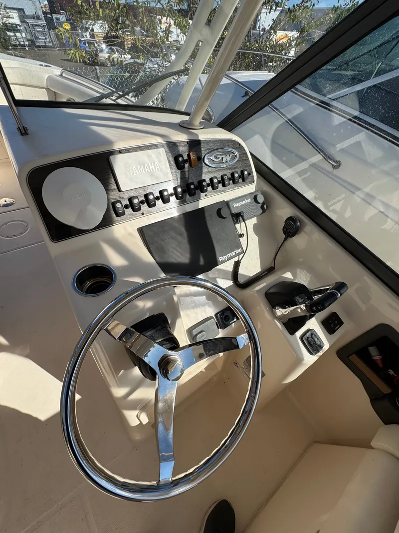 Slide: The Image of Grady-White Freedom 285 2015 - 30