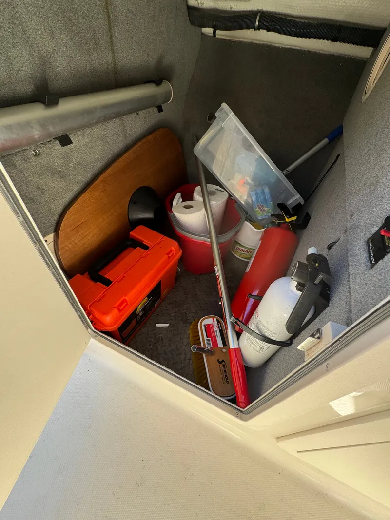 Slide: The Image of Grady-White Freedom 285 2015 - 34