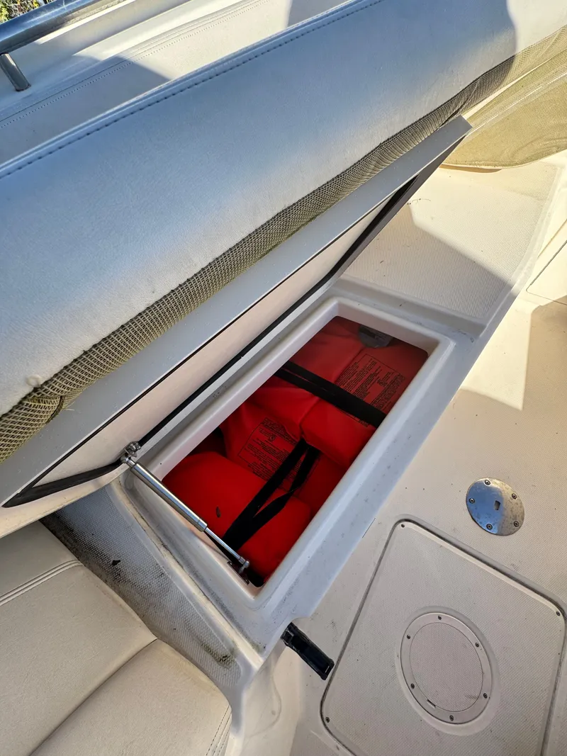 Slide: The Image of Grady-White Freedom 285 2015 - 38