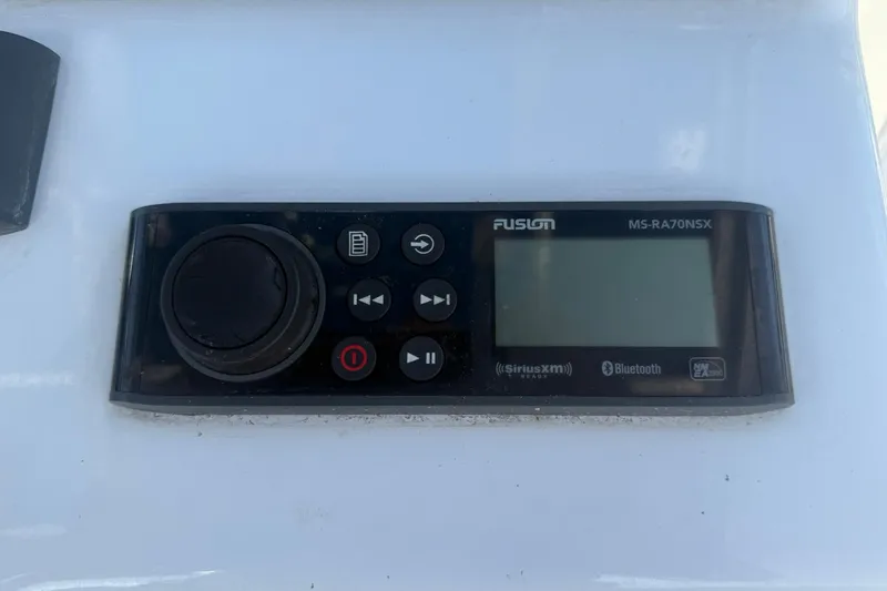Slide: The Image of Fusion MS-RA70NSX marine stereo on Valentino 28CC, 2020 model, with Bluetooth and SiriusXM features. - 39