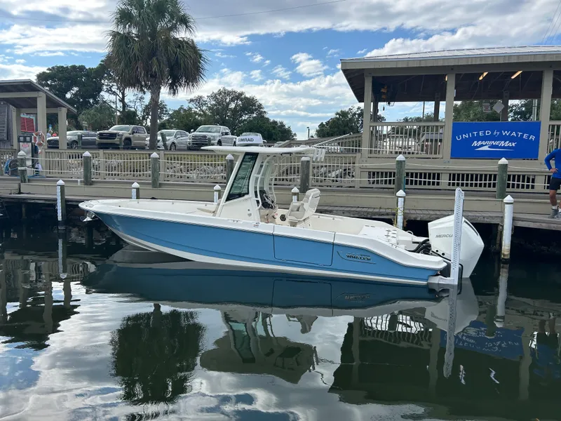 Slide: The Image of Boston Whaler 280 Dauntless 2026 - 3
