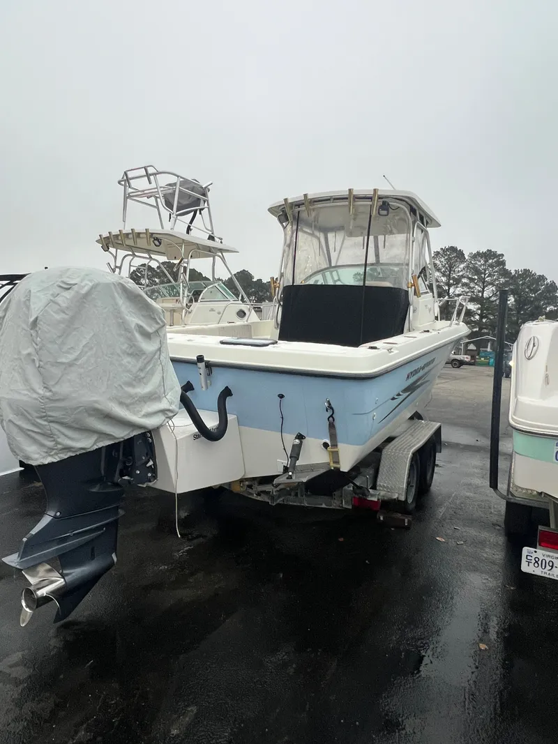 Slide: The Image of Hydra-Sports Lightning 230 WA 2004 - 6