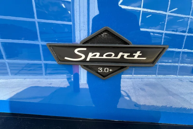 Slide: The Image of 2022 South Bay 25 Sport CR9-DC emblem on blue surface, featuring 'Sport 3.0+' badge. - 27