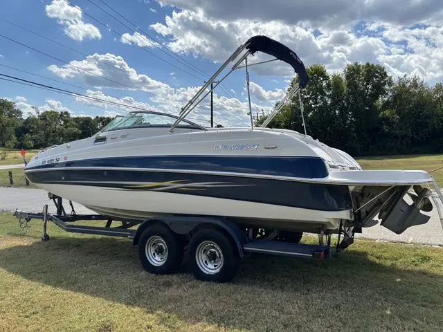 Slide: The Image of Four Winns 244 Fun Ship 2006 - 3